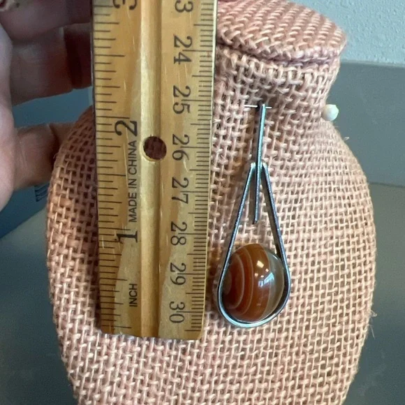 Banded Agate Teardrop Pendant – Brown & Cream Striped Gemstone - Picture 2 of 3